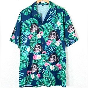 Like new tropical dog Hawaiian print button down short sleeve shirt size…